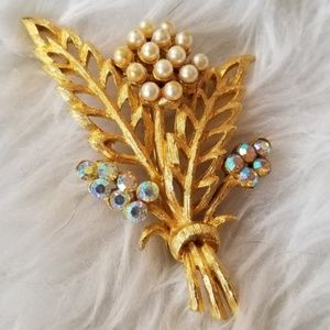 1950s Gold Pearl/Rhinestone Leaves Vintage Brooch